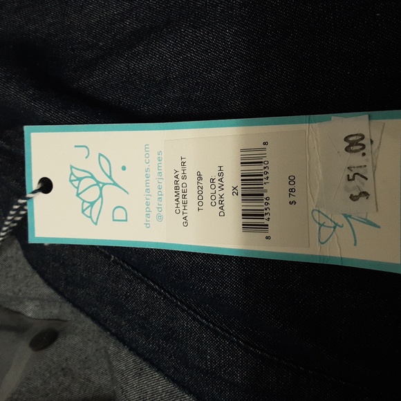 Draper James 2X Chambray Gathered Button Down Shirt - Picture 6 of 6